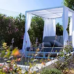 Francoise Pour 10 Personnes Avec Vue Et Piscine Chauffee A *
